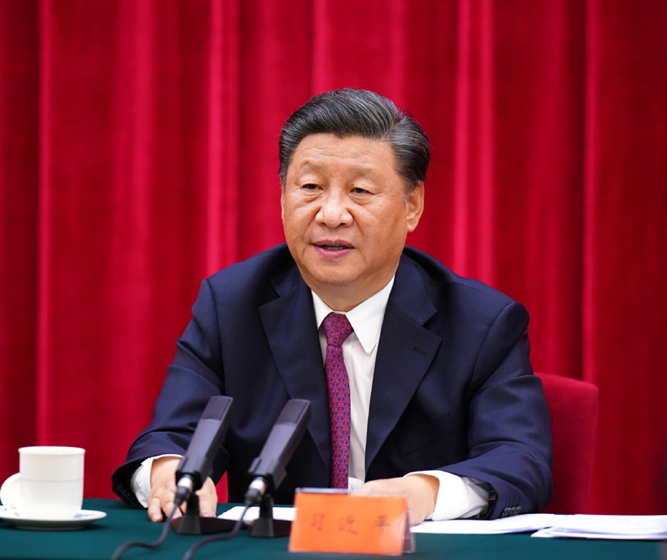 2020年9月3日下午，中共中央、國務(wù)院、中央軍委在北京人民大會堂舉行座談會，紀念中國人民抗日戰(zhàn)爭暨世界反法西斯戰(zhàn)爭勝利75周年。中共中央總書記、國家主席、中央軍委主席習(xí)近平出席座談會并發(fā)表重要講話。新華社記者 謝環(huán)馳 攝